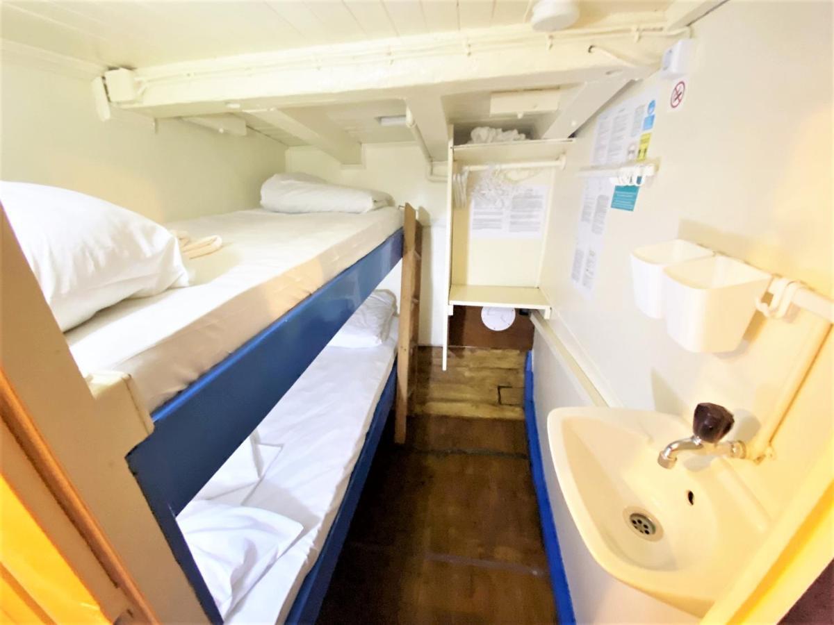 Rhythm Floating Hostel - Задар Екстер'єр фото